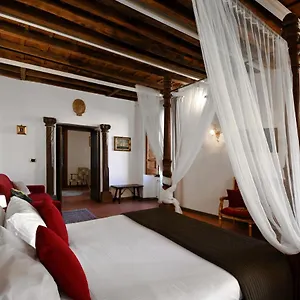Maison d'hôtes Vicolo Dell'aquila - Residenze Romanae