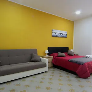 Cavour Bed & Breakfast Naples